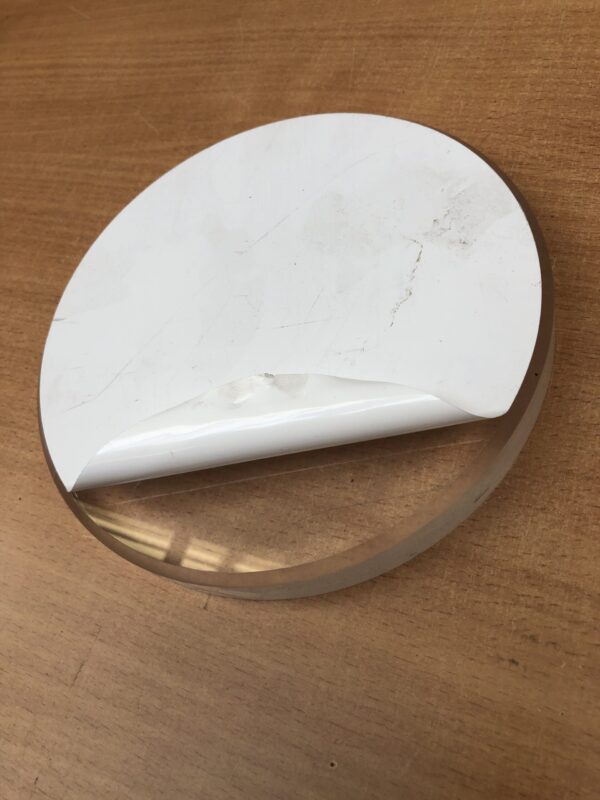 Beispiel fräsen auf BG Cam Fräsmaschine mit Kunststoff (mit Schutzfolie) – Bild 1