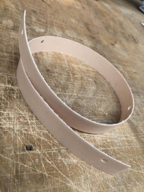 Beispiel wasserstrahlschneiden - Reinwasser auf Resato Wasserstrahlanlage mit Gewebeverbund – Bild 1